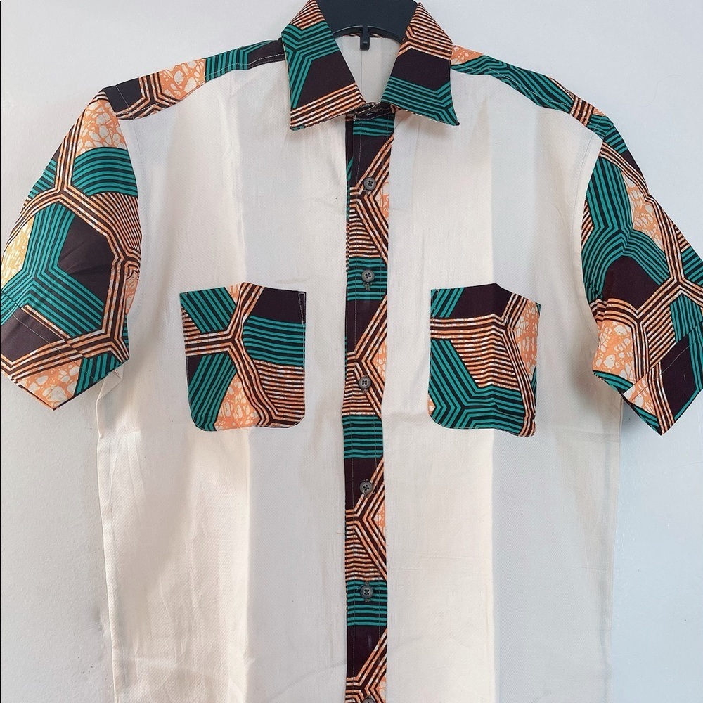 African Print Bottom-up Shirt - Picture 2 of 6